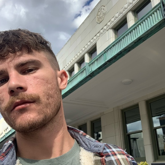 Meet your Posher, Stone - Picture 1 of 1